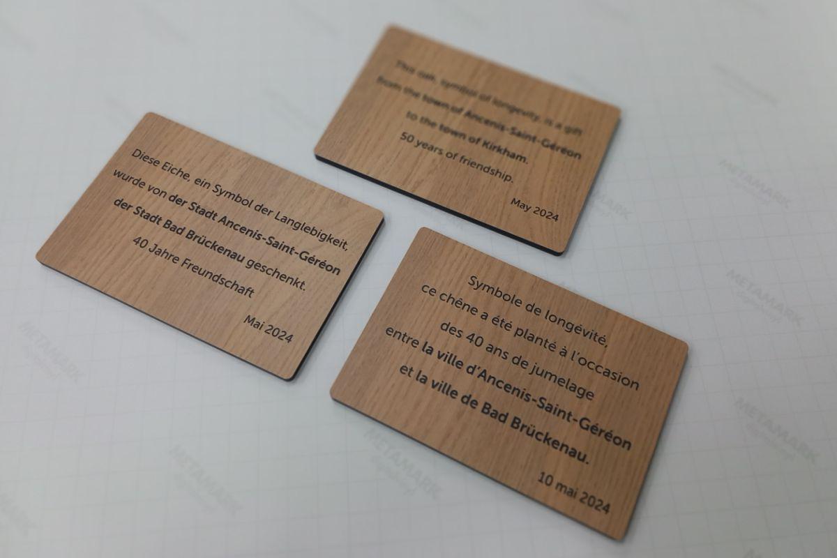 gravure sur stratifié compact extérieur Trespa gravure sur stratifié compact extérieur Trespa