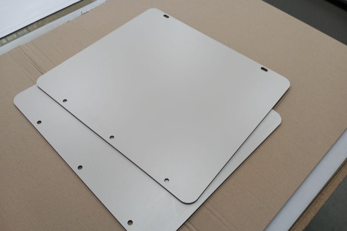 découpe et usinage protection bus en stratifié et aluminium découpe et usinage protection bus en stratifié et aluminium