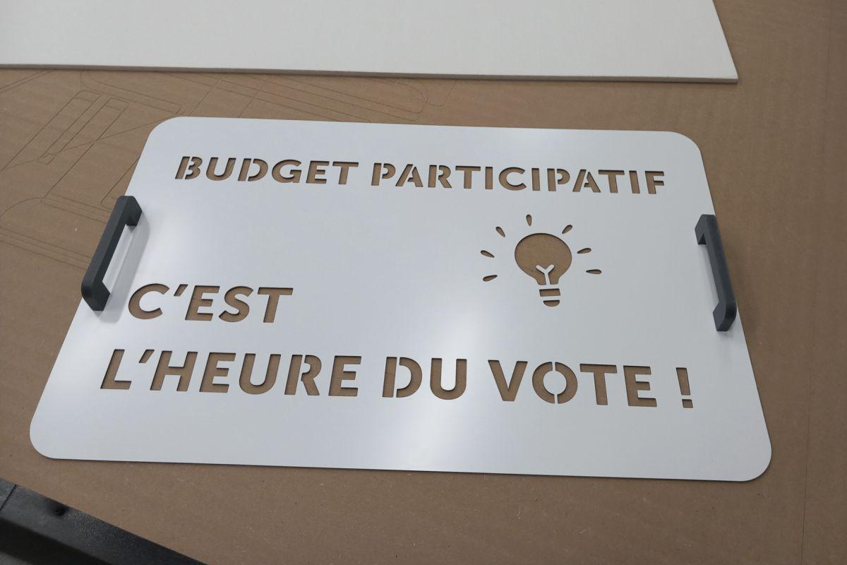 découpe pochoir à peinture sol en Dibond et PVC rigide découpe pochoir à peinture sol en Dibond et PVC rigide